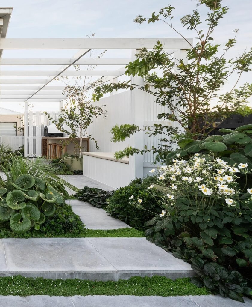 Small Front Yard Landscaping: Modern White Pergola Haven