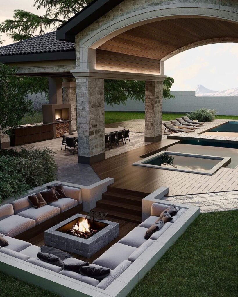 Luxury Meets Comfort: Modern Backyard Sanctuary