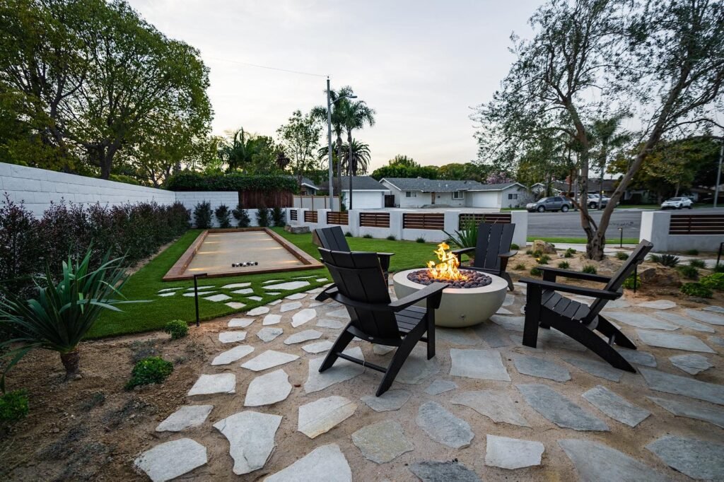 Landscape Ideas For Backyard: Game Court Entertainment