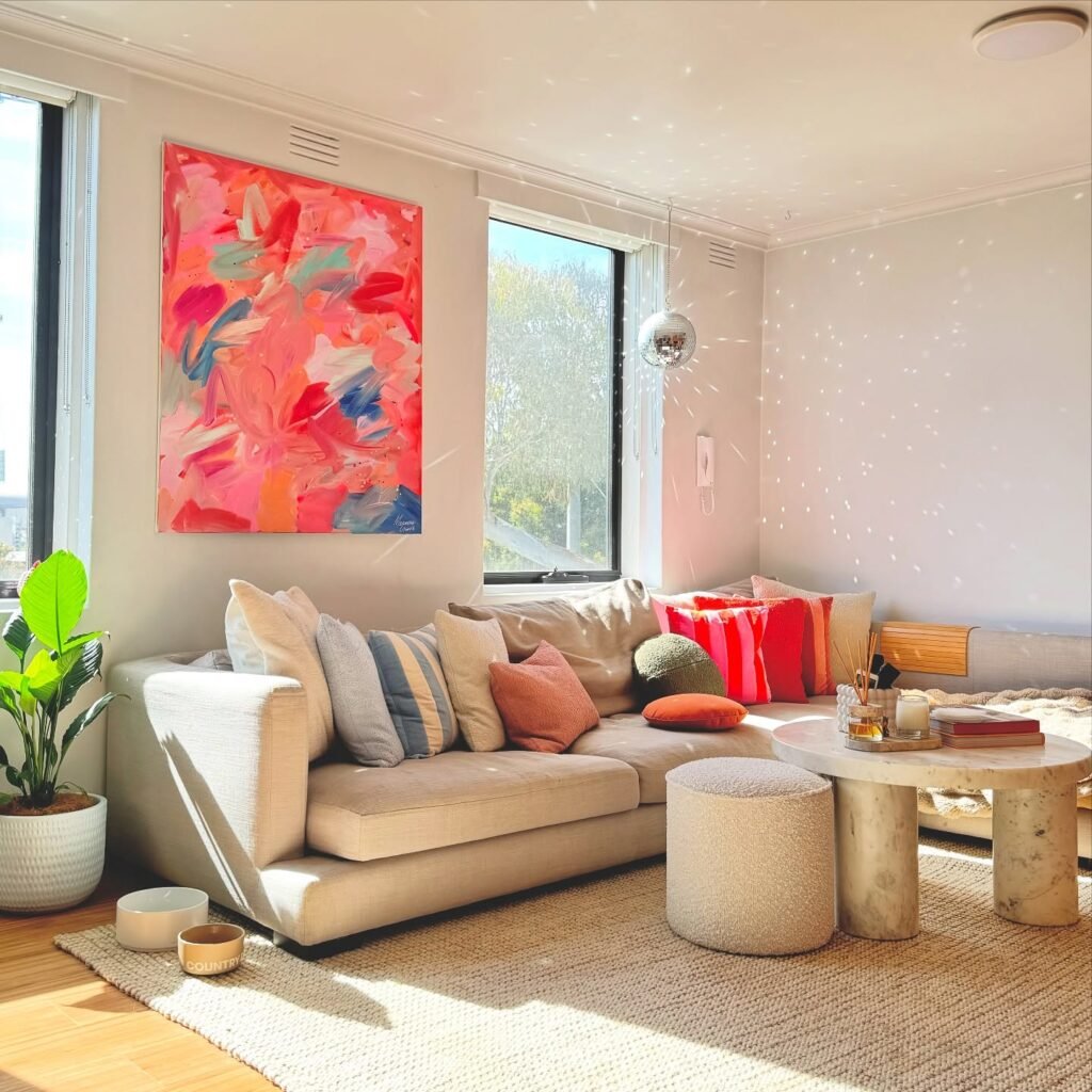 Vibrant Modern Comfort in Small Spaces