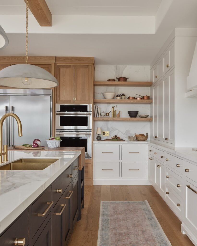 Mixed-Material Kitchen with Floating Display