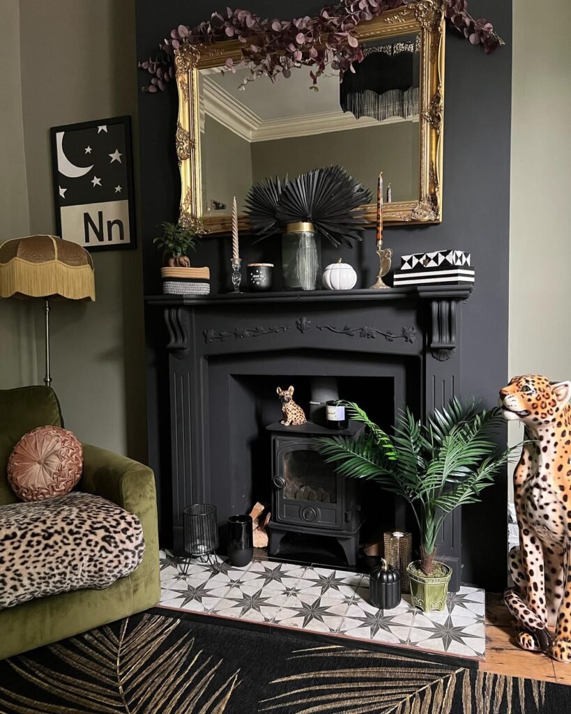Lunar Leopard Lounge