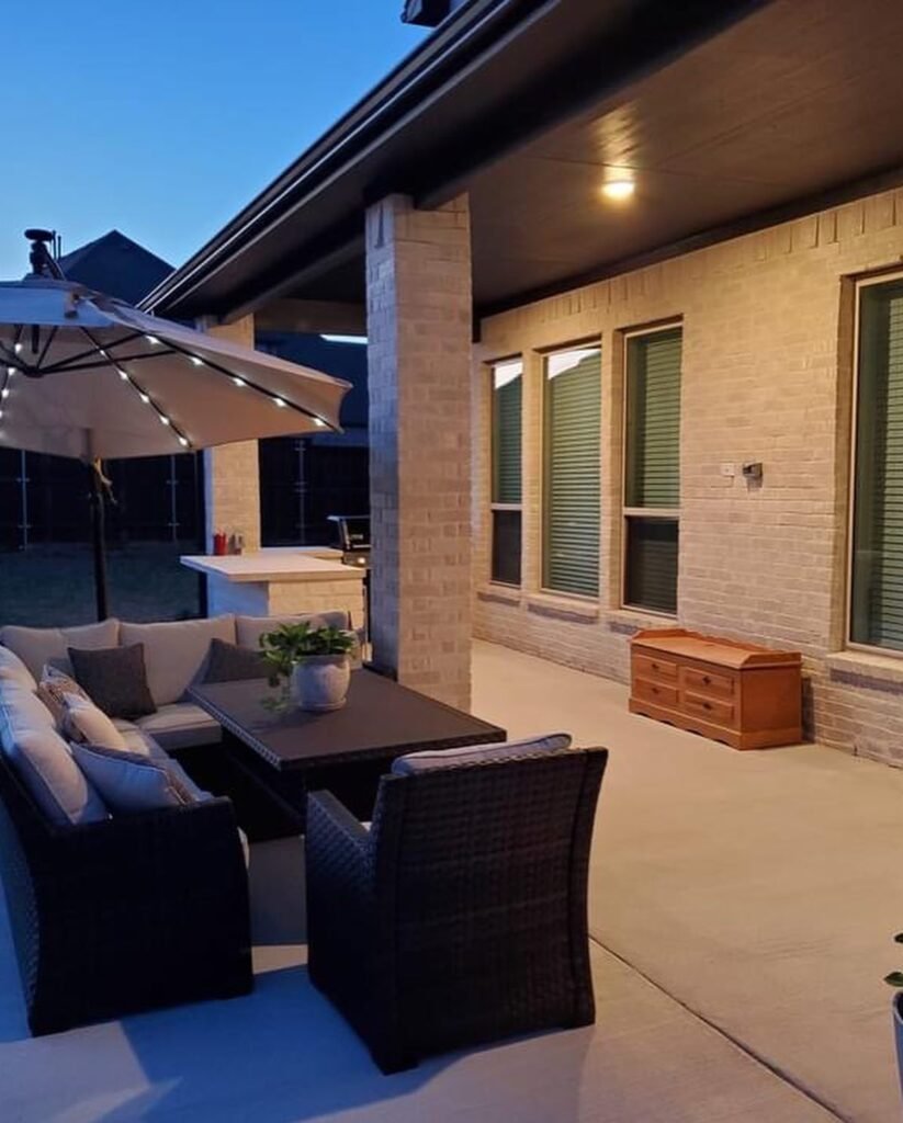 Modern Evening Patio Extension