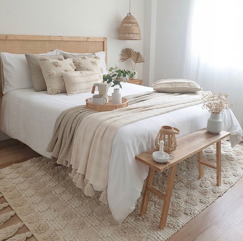 Minimalist Earthy Modern Bedroom
